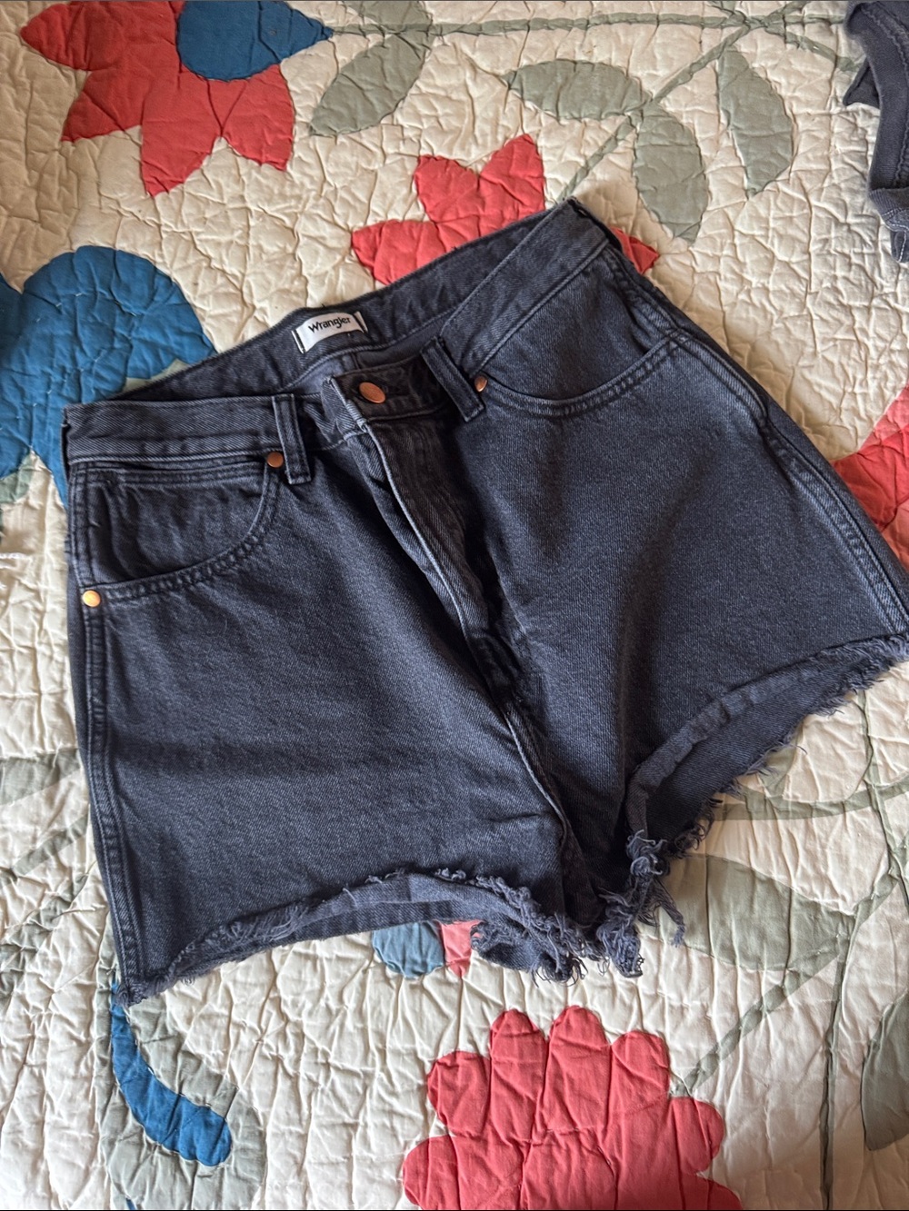 Wrangler High Waist Denim Shorts in Washed Black